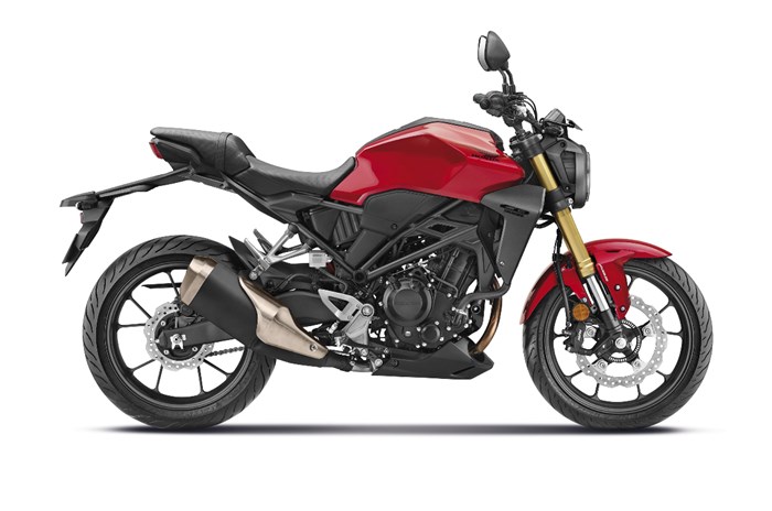 The Honda CB300R was first introduced in India in February 2019 with an ex-showroom price of Rs 2.41 lakh. Due to the CKD route, limited numbers of bikes were brought to the Indian shores, but it performed extremely well for the bikemaker in terms of sales.