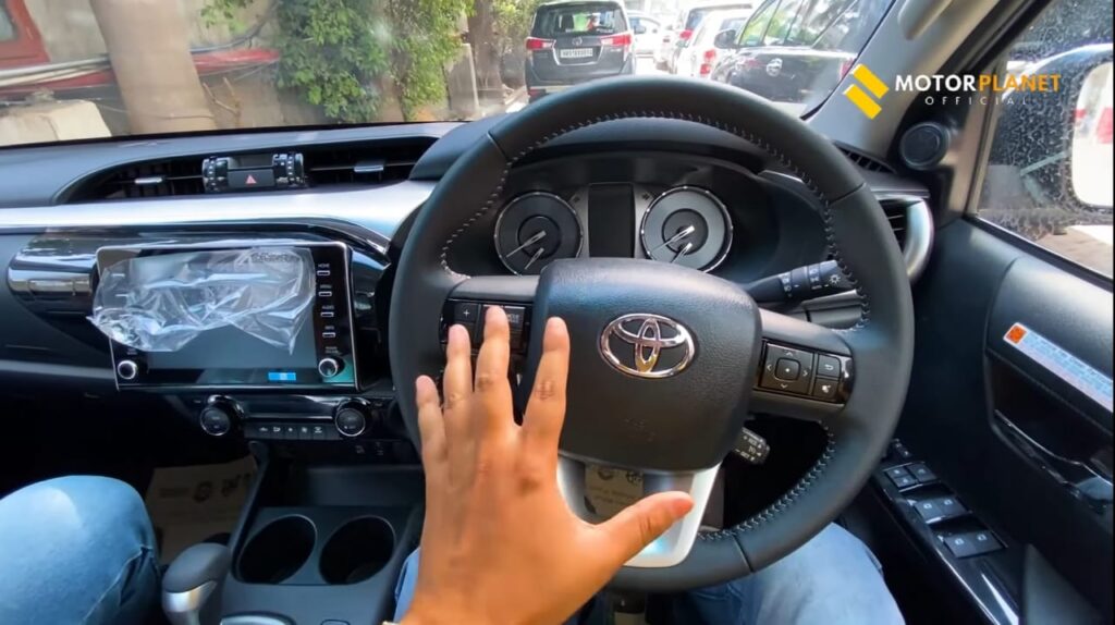 Toyota Hilux interior